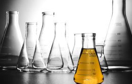 کسب و کار شیشه آلات آزمایشگاهی