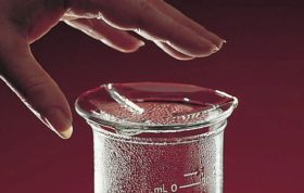 ظروف شیشه ای آزمایشگاهی ایرانی