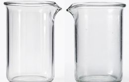 ظروف شیشه‌ای آزمایشگاهی اصل